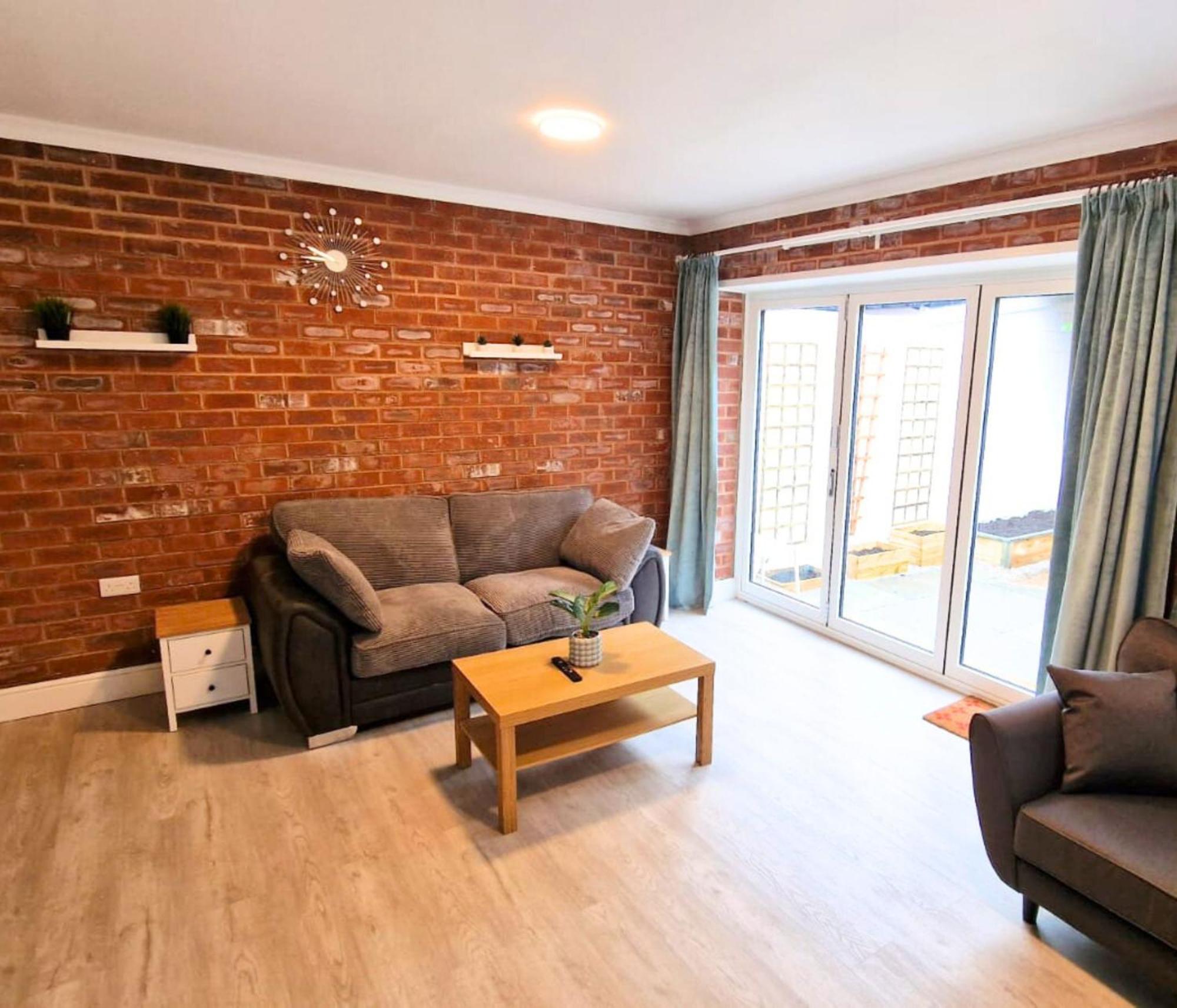 Luxury Family Apartment- Close To Leicester University Buitenkant foto