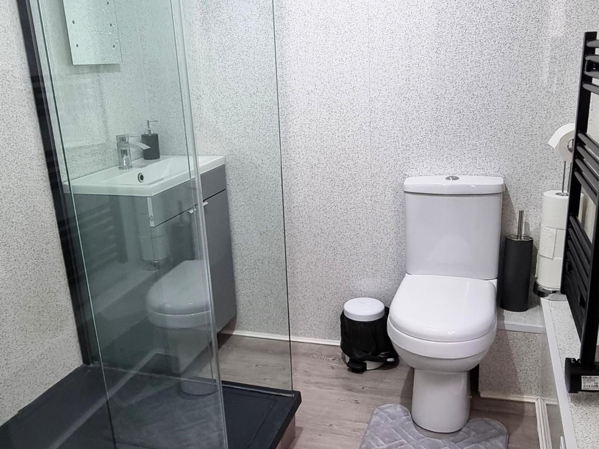 Luxury Family Apartment- Close To Leicester University Buitenkant foto
